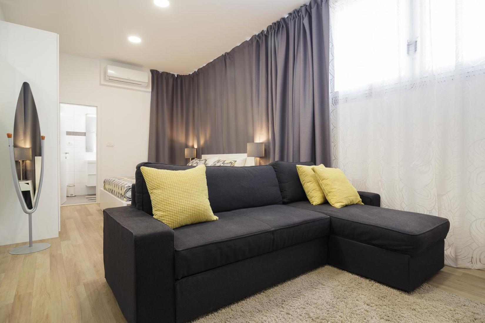 Apartment Aspalathos Centar - City Center, A Few Minutes' Walking Distance To The Unesco Palace, Parking Lot In Front Of The Apartment Split Dış mekan fotoğraf